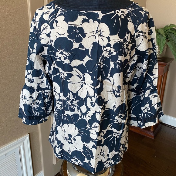 Tommy Hilfiger Blue White Floral Swing Top Medium - Picture 5 of 8